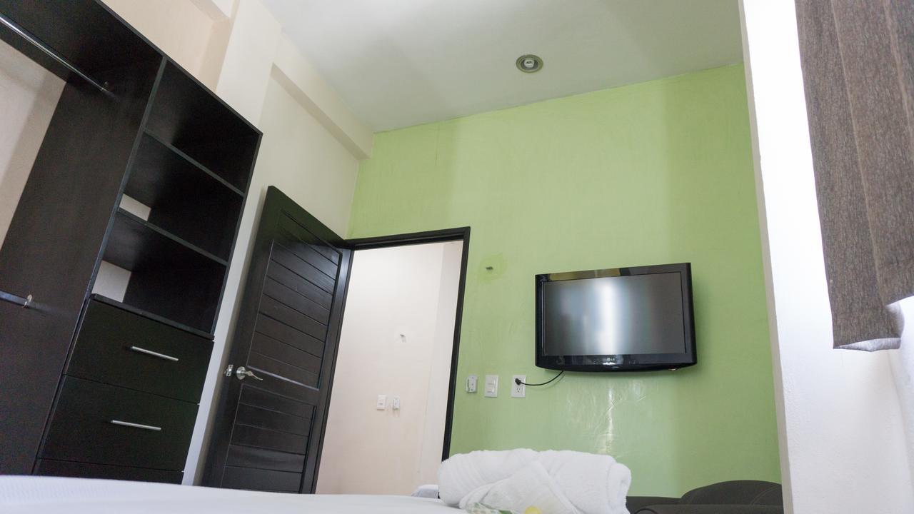 Hotel Suites La Roca Cancun Luaran gambar