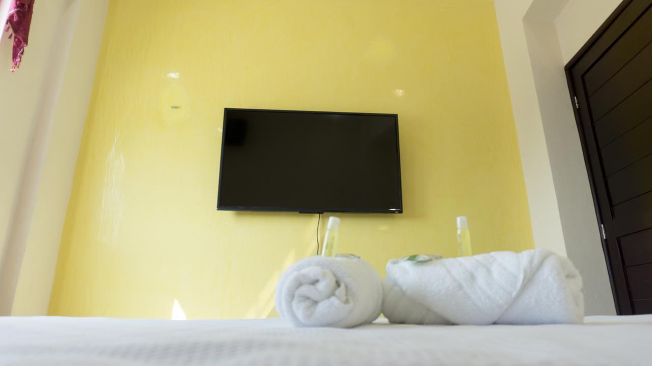 Hotel Suites La Roca Cancun Luaran gambar