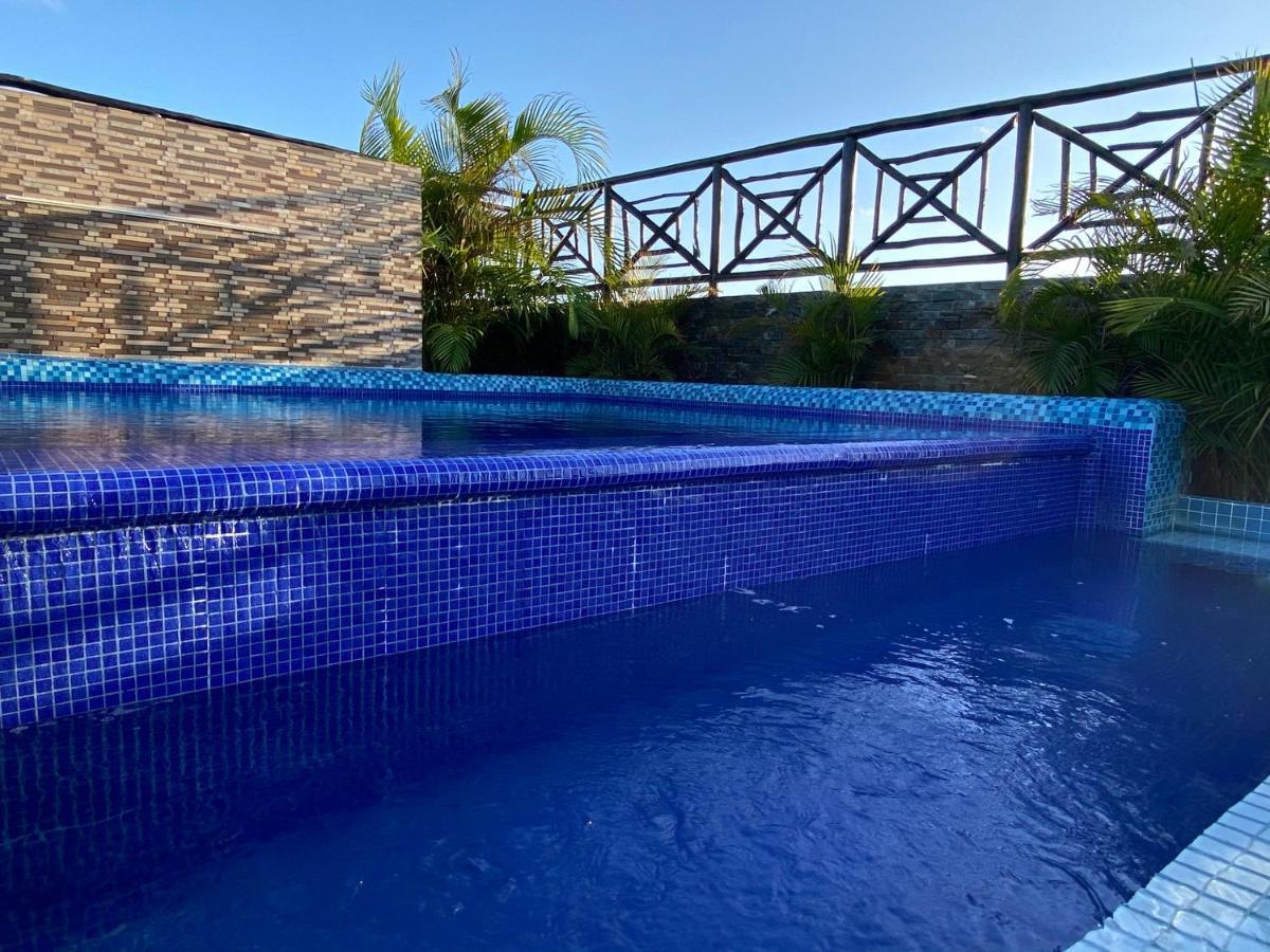 Hotel Suites La Roca Cancun Luaran gambar